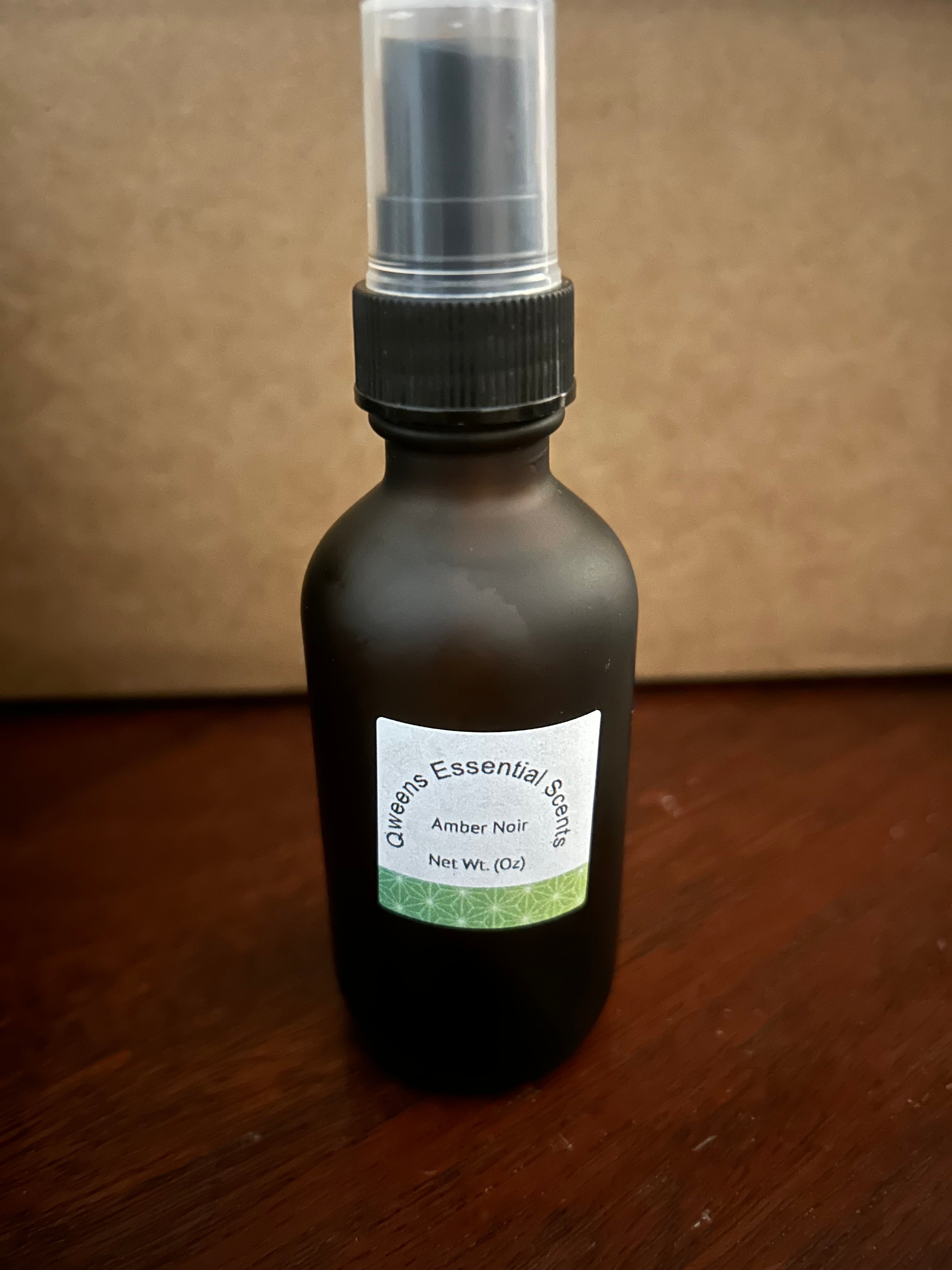 Amber Noir Room spray